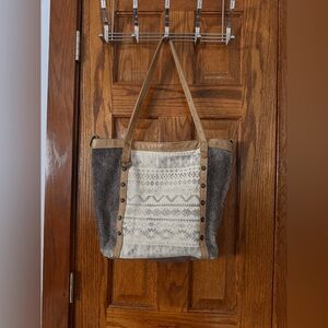 Myra Bag tote